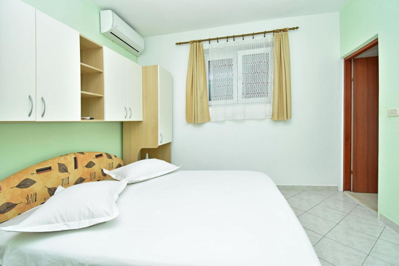 Jordan Apartments Tucepi Luaran gambar
