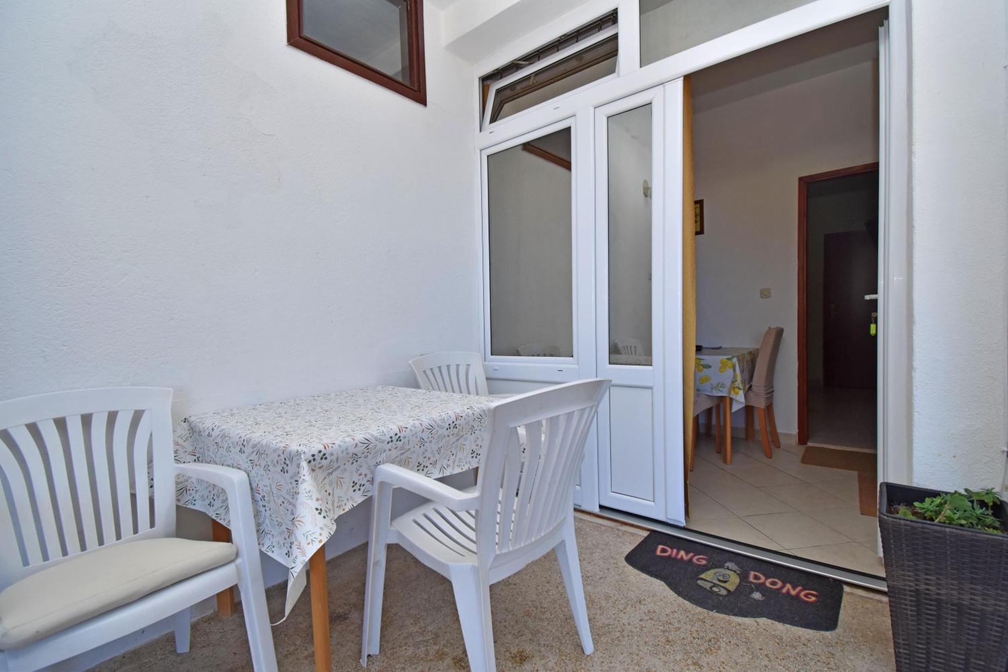 Jordan Apartments Tucepi Bilik gambar