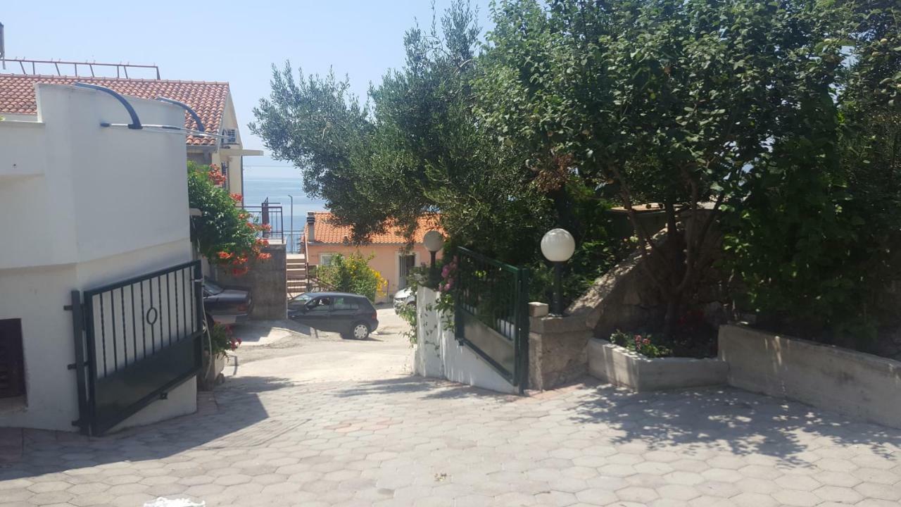 Jordan Apartments Tucepi Luaran gambar